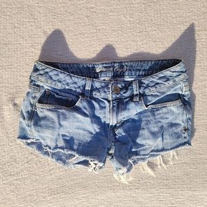 American Eagle cut-off's